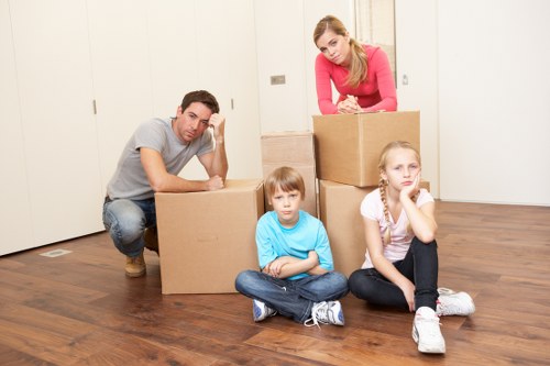 Temporary storage for students during term breaks in Isleworth