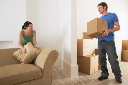 Modern Isleworth self storage environment for everyday needs